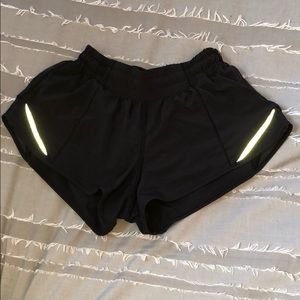 Size 2 white 2.5 inch lululemon shorts